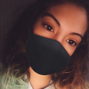 Meet your Posher, Lady